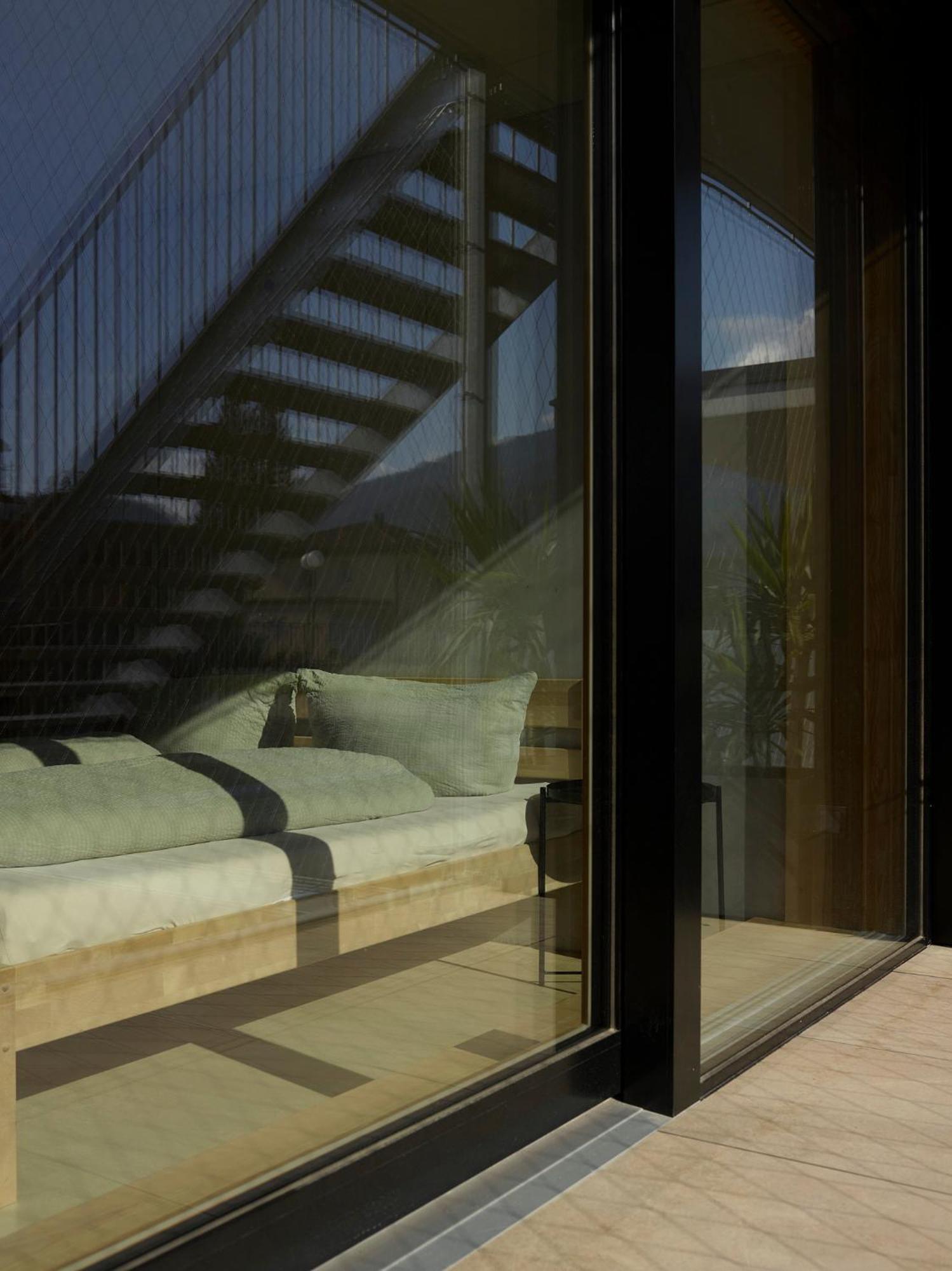 Architektenhaus Rhaa Mit Terrassen Altach Eksteriør billede